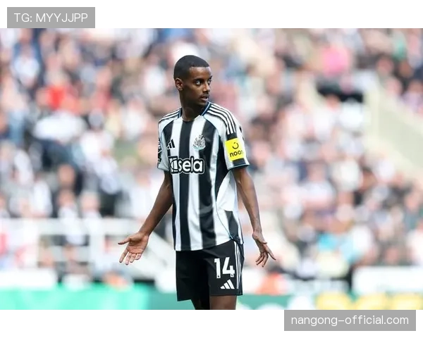 伊萨克在纽卡崛起中的战术角色与数据贡献解析