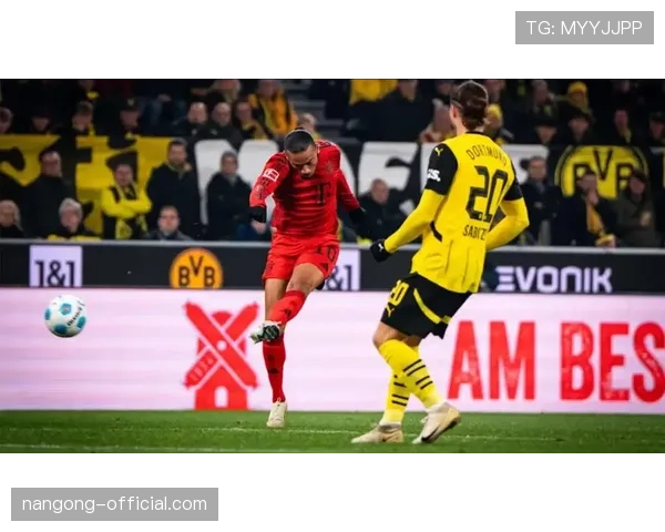 多特蒙德进攻节奏极快，但层次变化不足对赛季走势形成制约