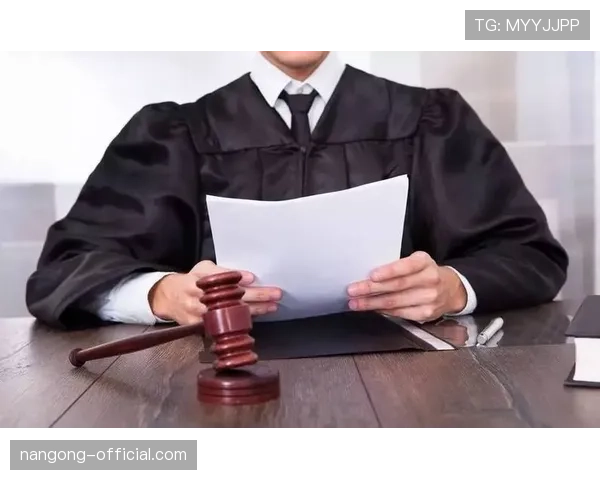 篮球规则中关于起跳接触判罚的界定标准与裁判执行尺度